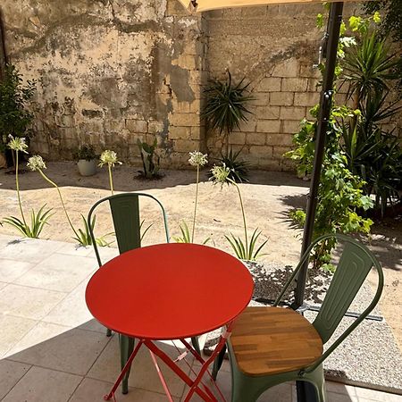 Aletheia Apartamento Brindisi Exterior foto